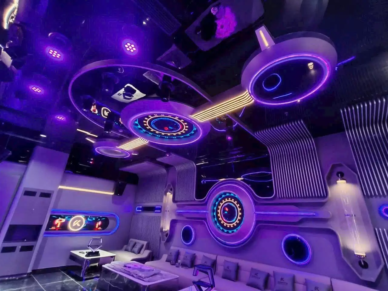 Karaoke S KTV Trần Thái Tông